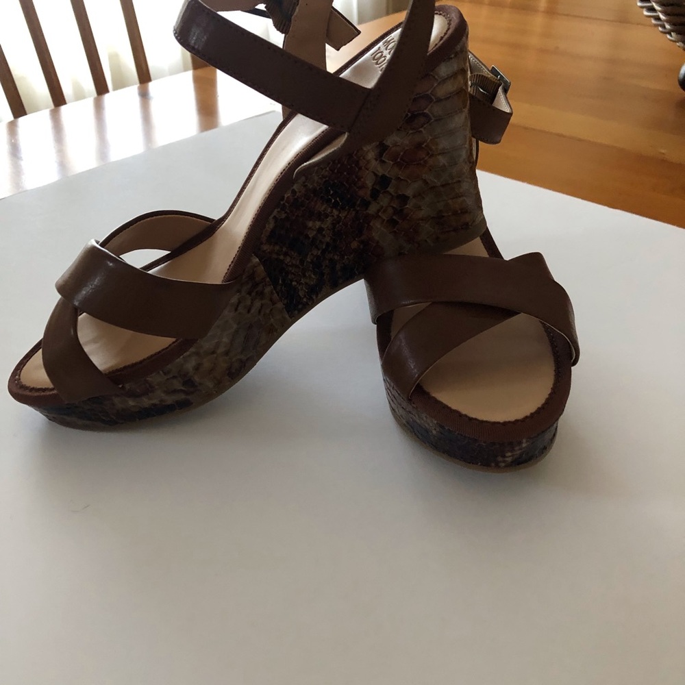 Mootsies Tootsies Reptile Wedge Heels Shoes Sandal - Picture 2 of 9